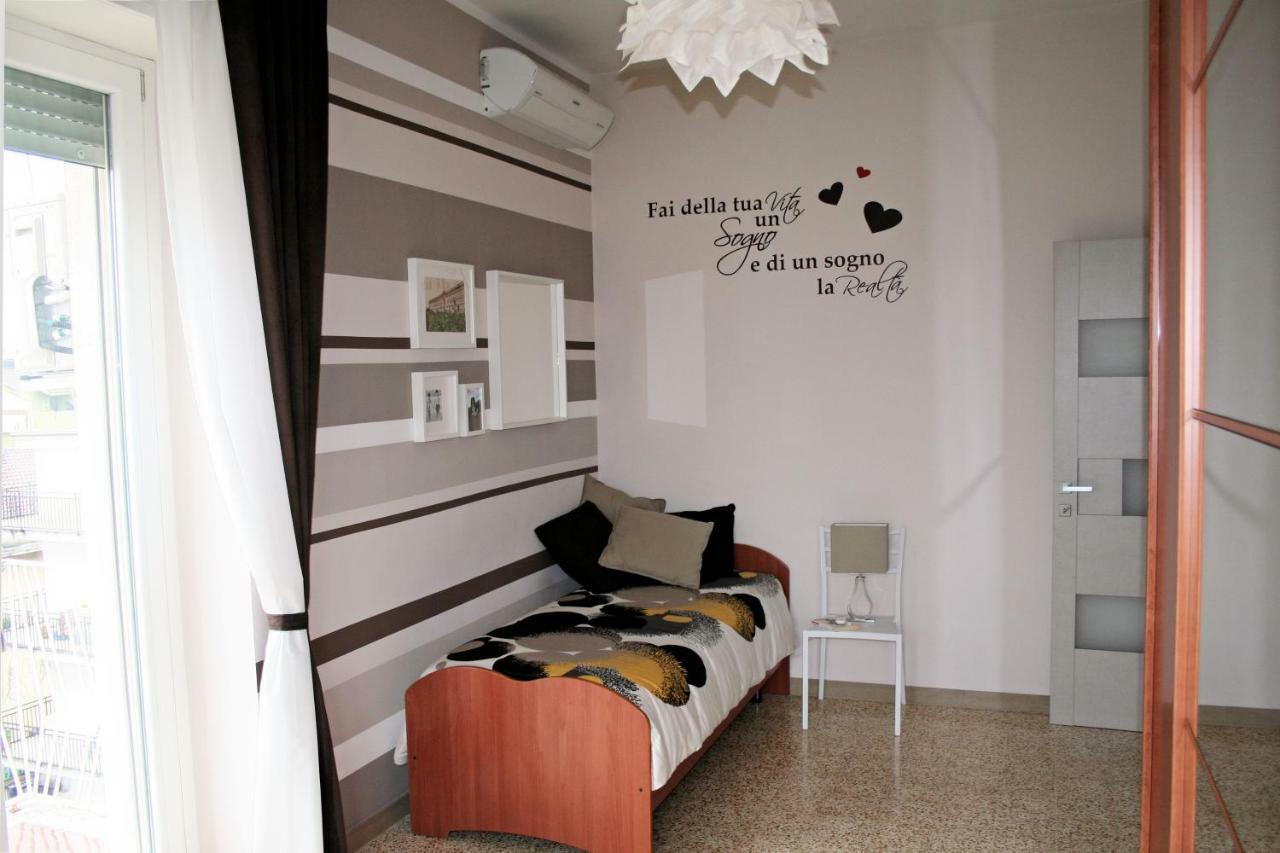 La Casa Di Giulia Apartment Caserta Exterior photo